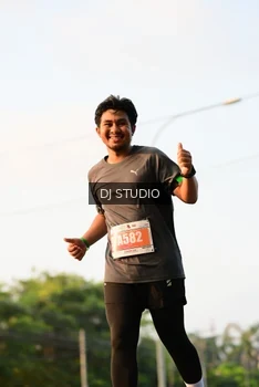 Runner Photo 4800123