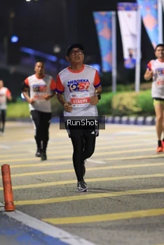 Runner Photo 4800167