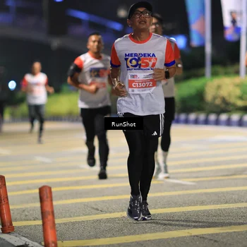 Runner Photo 4800176
