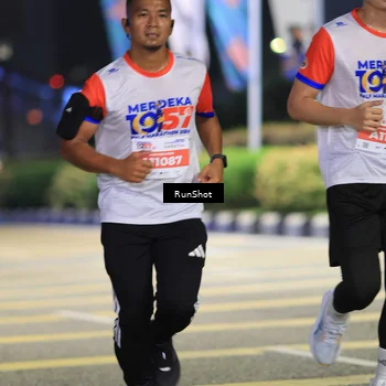 Runner Photo 4800243