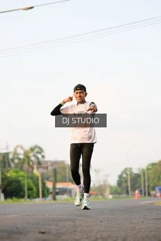 Runner Photo 4800245