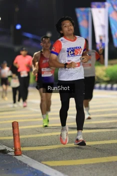 Runner Photo 4800278