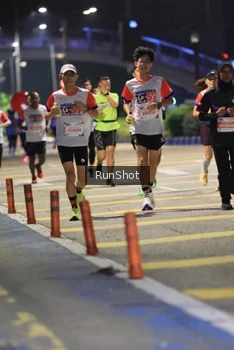 Runner Photo 4800356