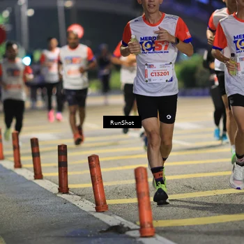 Runner Photo 4800388