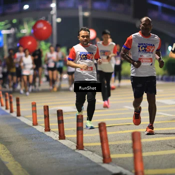 Runner Photo 4800435