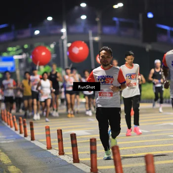 Runner Photo 4800442