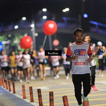Runner Photo 4800443