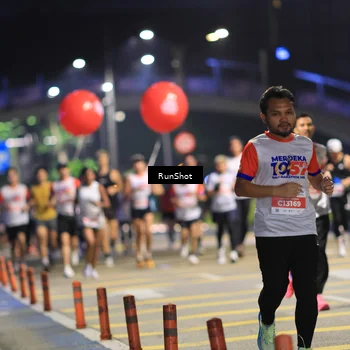 Runner Photo 4800448