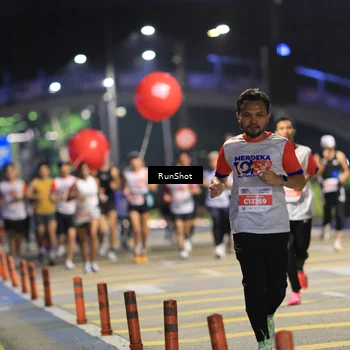 Runner Photo 4800452