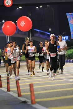 Runner Photo 4800479