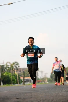 Runner Photo 4800510