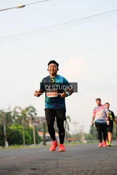 Runner Photo 4800523