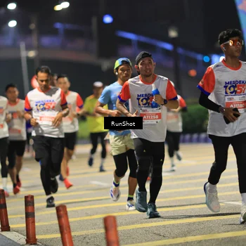 Runner Photo 4800633
