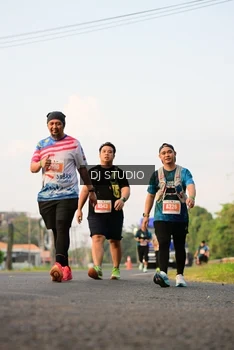 Runner Photo 4800636