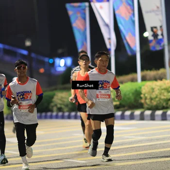 Runner Photo 4800646