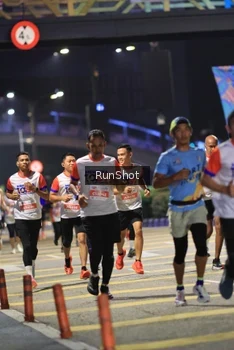 Runner Photo 4800666