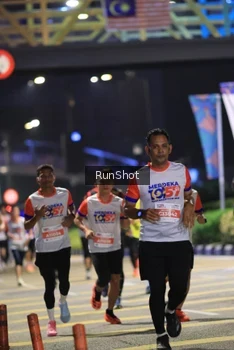 Runner Photo 4800687