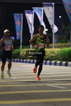 Runner Photo 4800691