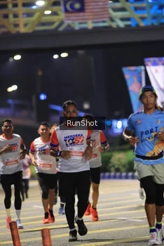Runner Photo 4800695