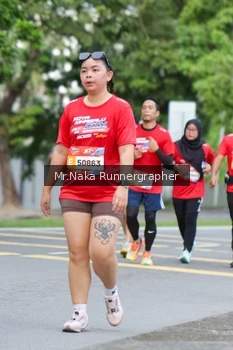 Runner Photo 48007