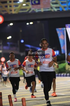 Runner Photo 4800702