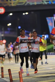 Runner Photo 4800703