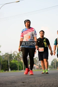 Runner Photo 4800705