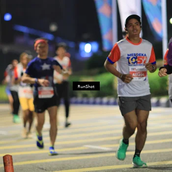 Runner Photo 4800742