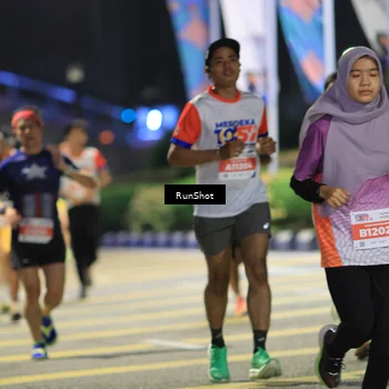 Runner Photo 4800754