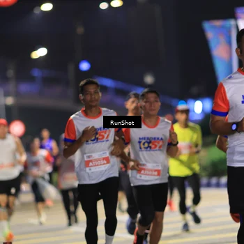 Runner Photo 4800758