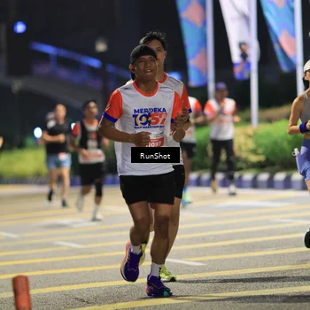 Runner Photo 4800840