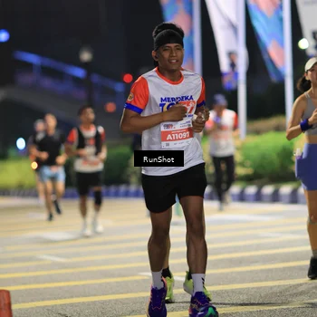 Runner Photo 4800846