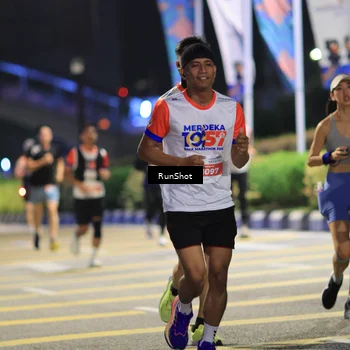 Runner Photo 4800849