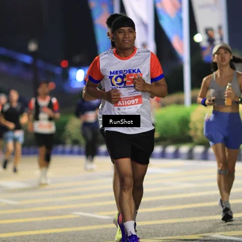 Runner Photo 4800851