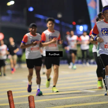 Runner Photo 4800869
