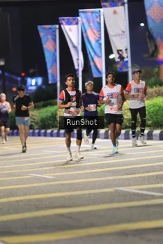 Runner Photo 4800880
