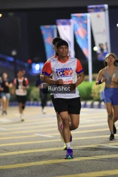 Runner Photo 4800882