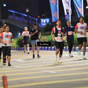 Runner Photo 4800888