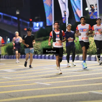 Runner Photo 4800893