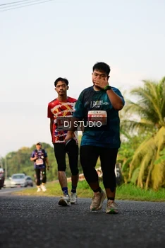Runner Photo 4801000