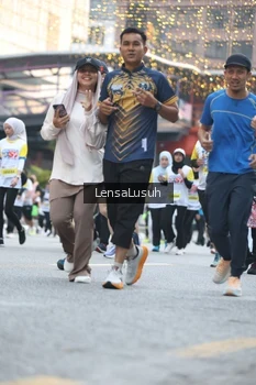 Runner Photo 4801001