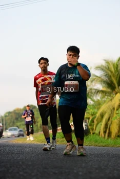 Runner Photo 4801011