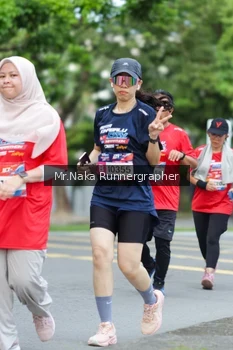 Runner Photo 48013