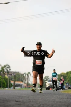 Runner Photo 4801460