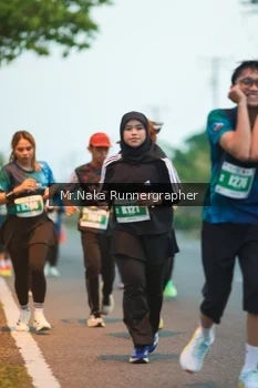Runner Photo 4801701