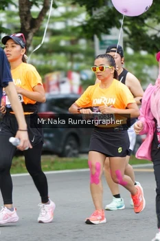 Runner Photo 48020