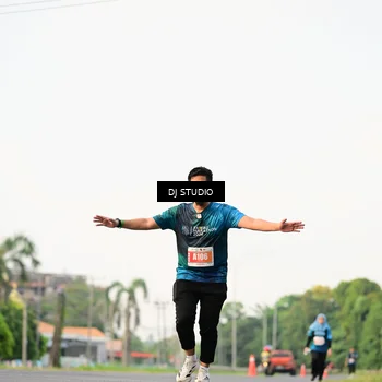 Runner Photo 4802000