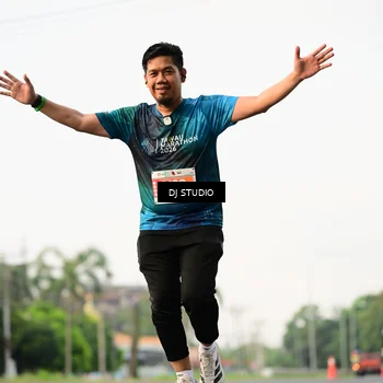 Runner Photo 4802023