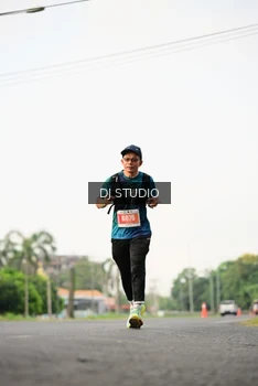 Runner Photo 4802054