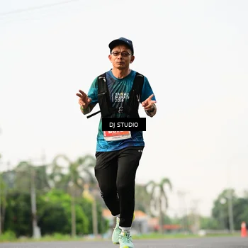 Runner Photo 4802072
